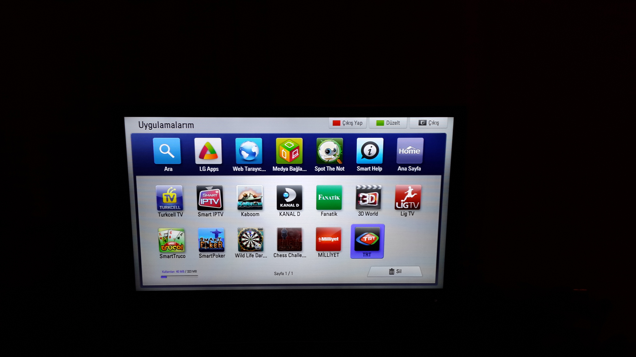 Чем отличаются телевизоры андроид. Plex LG Smart TV. LG Smart TV меню. Телевизор самсунг смарт ТВ.