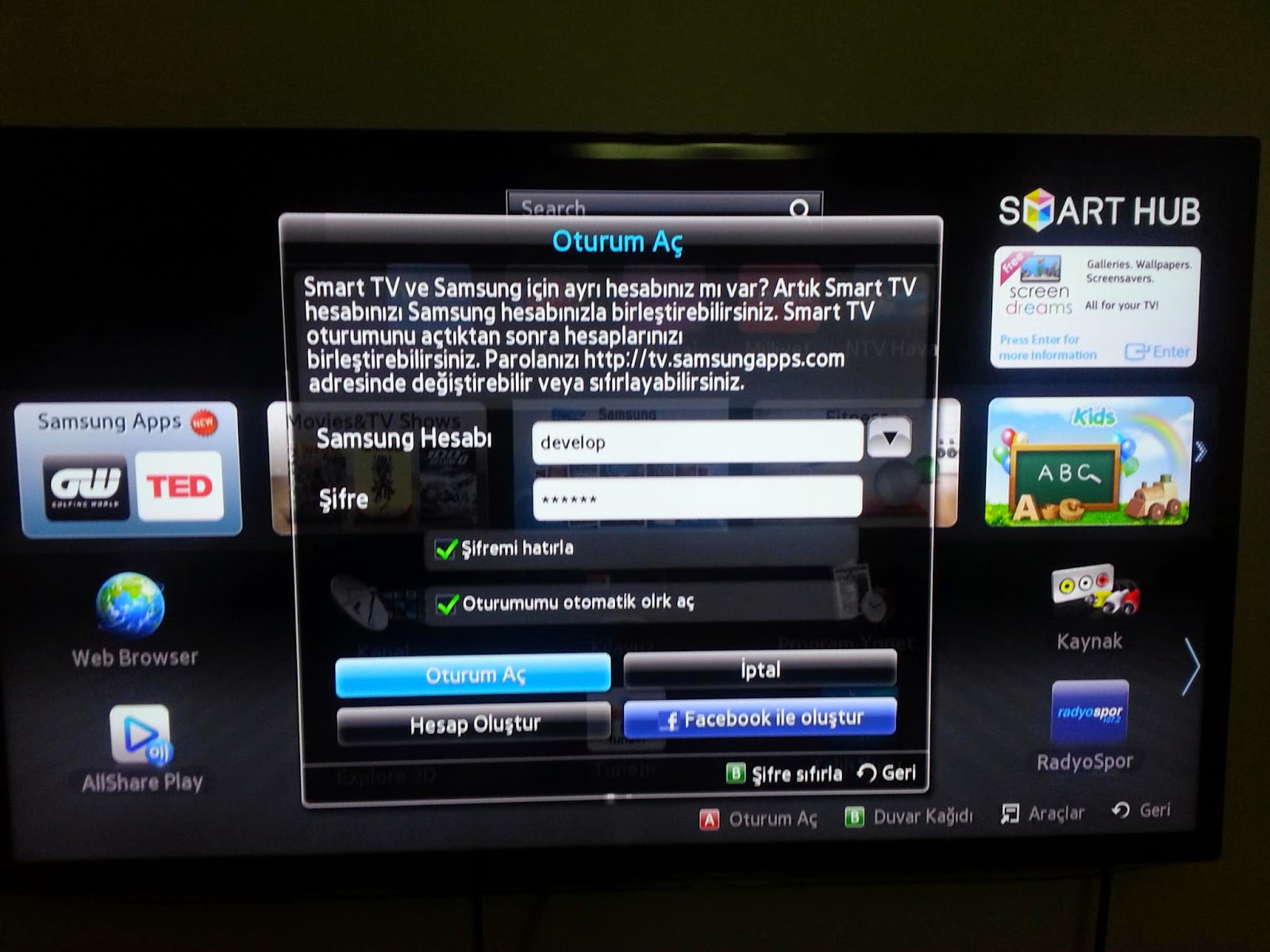 Регистрация телевизора самсунг. Учетная запись в телевизоре Samsung. Учетная запись телевизора самсунг смарт ТВ. Smart IPTV Samsung UE. Samsung Smart Hub приложения.