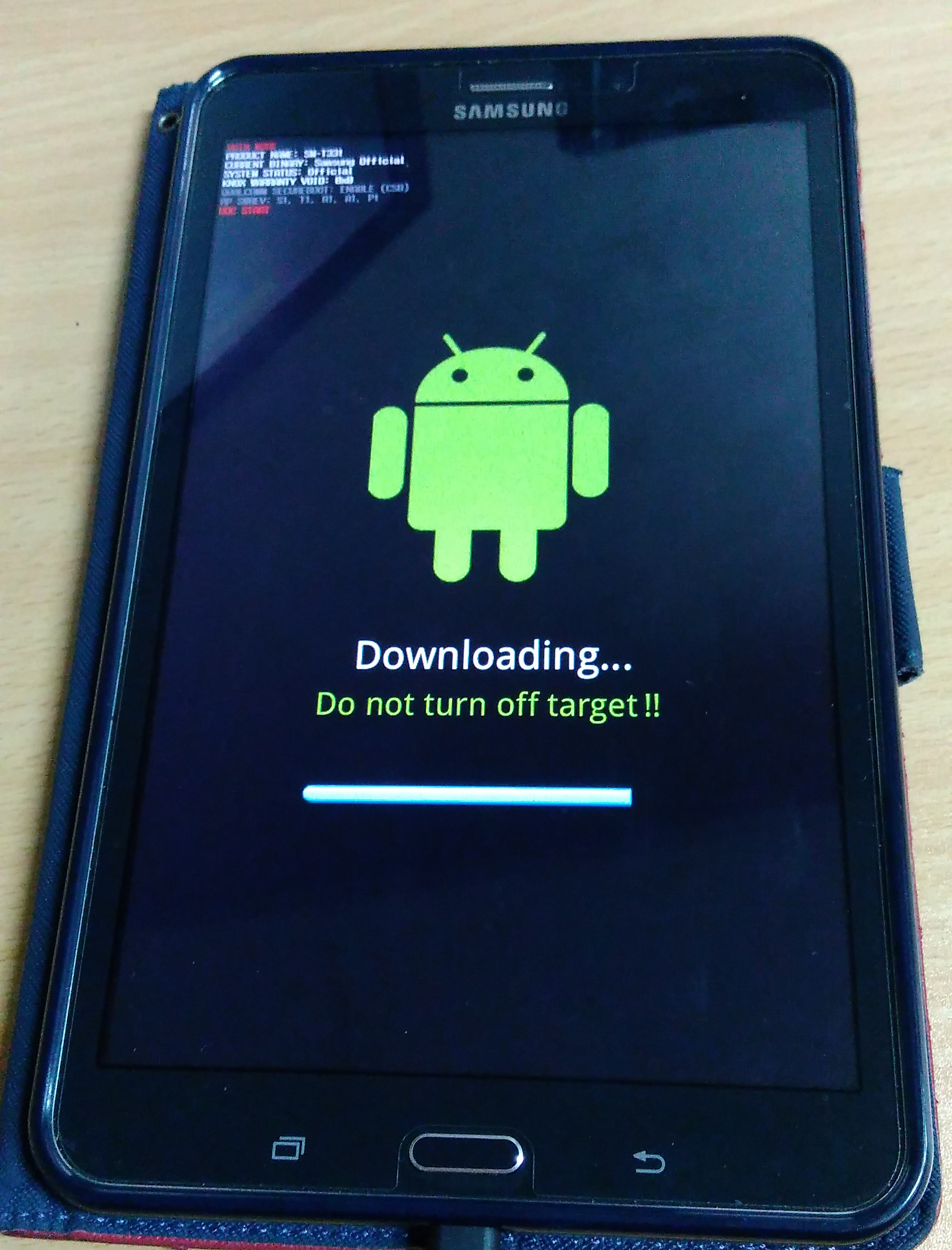 Do not turn off power. Самсунг do not turn off target. Downloading do not turn off target. Do not turn off target андроид. Downloading do not turn off target Samsung что делать.